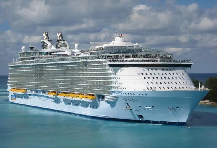 AROYA cruise ship at sea