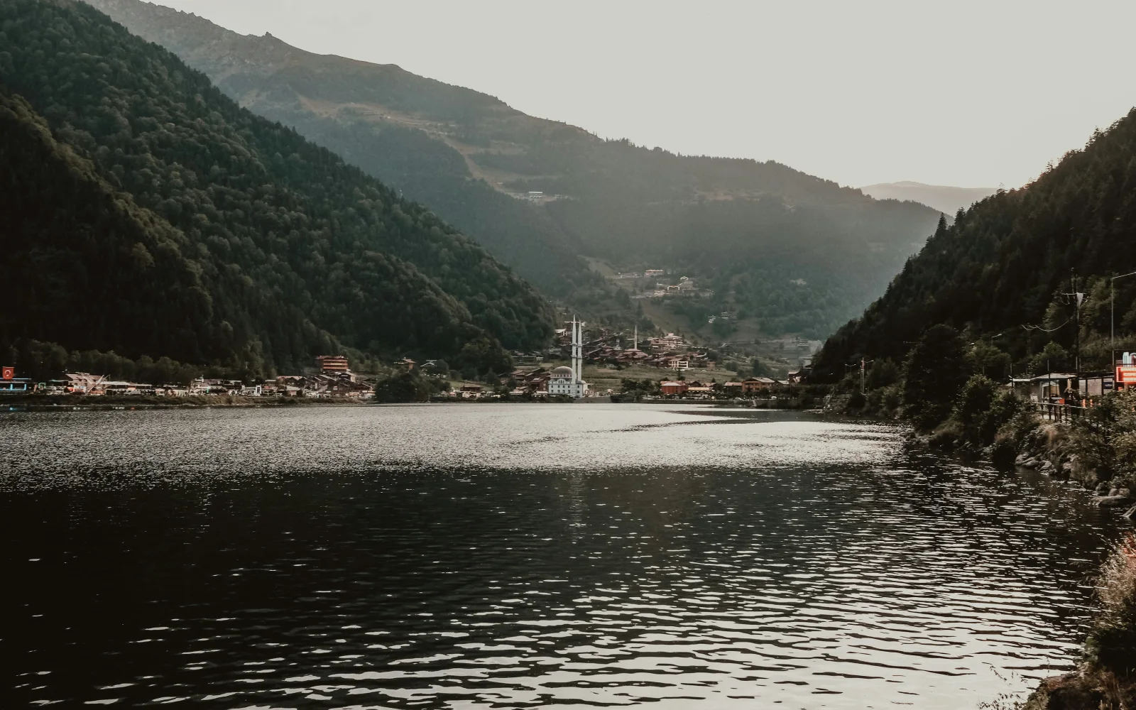 Uzungol lake and green nature for the Golden Rize offer by RelaxFly